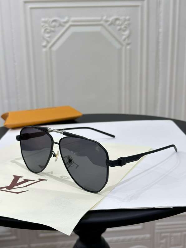Picture of LV Sunglasses _SKUfw55764685fw